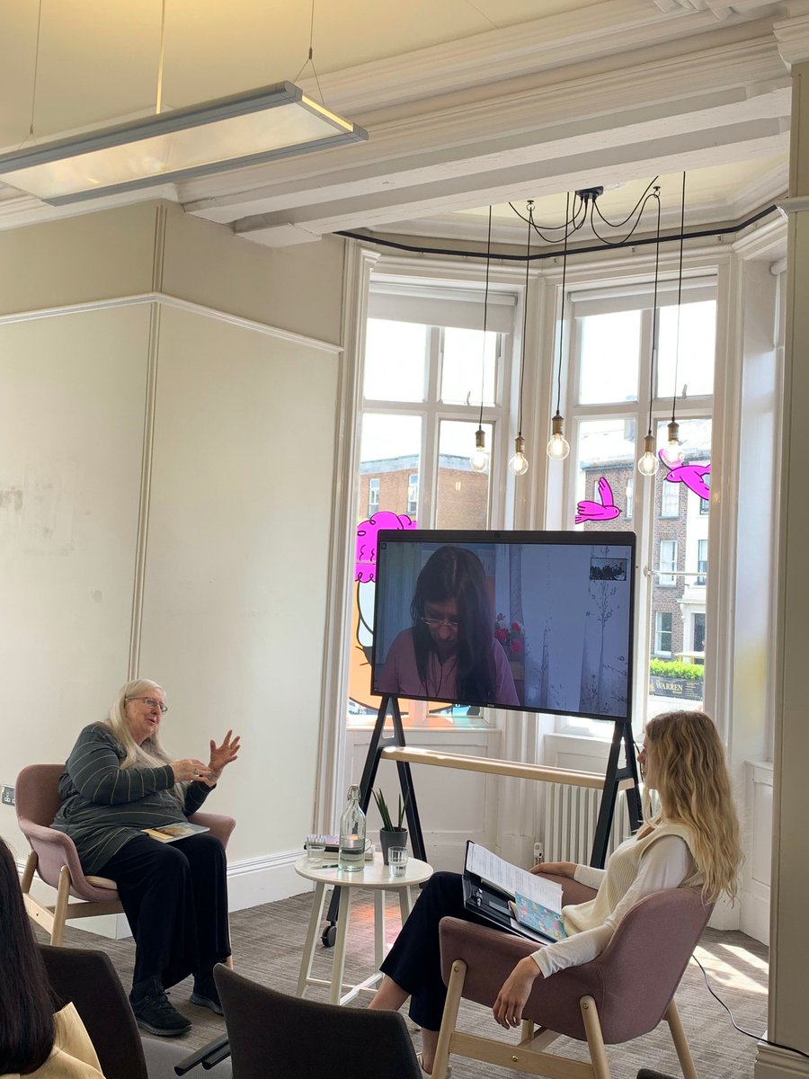natashacudding's tweet photo. On Romanian poetries: another look back across this year's @BelfastBookFest at the indomitable Eiléan Ní Chuilleanáin, here in open-handed, beneficent discourse with @MariaStadnicka on the many ways that continued contact inflects production. All facilitated by @skutakelly. https://t.co/ti3BTCETYF