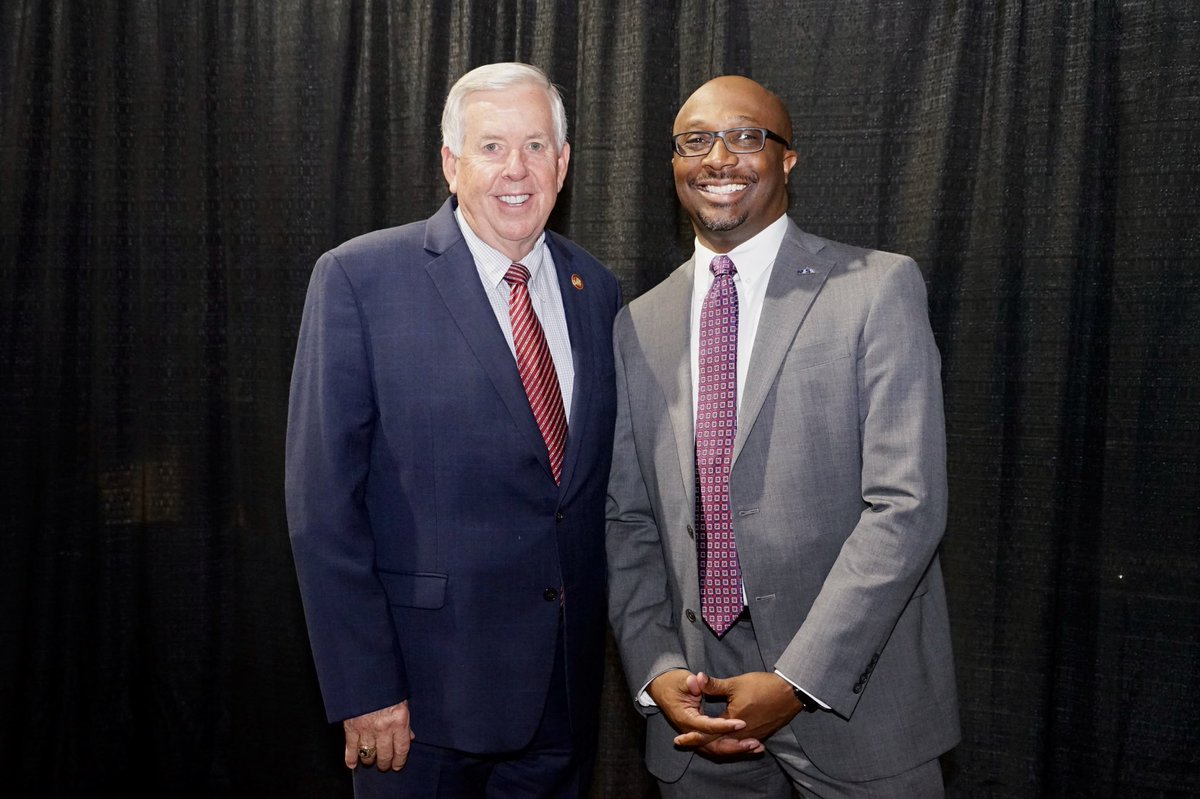 We want to congratulate @RockwoodSupt Dr. Curtis Cain on his ‘22 National Superintendent of the Year award! Proud to have him represent the BEST of Missouri education. #ShowMeSuccess