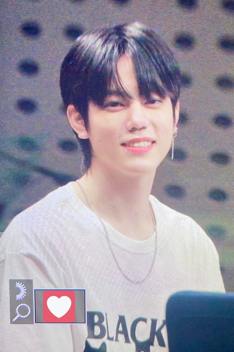 __Gavi's tweet photo. 220802

후니 팔근육 있어요.. 너무 있어요..

#엔플라잉 #차훈 #NFlying #Chahun ♥️ https://t.co/L2raApowP2