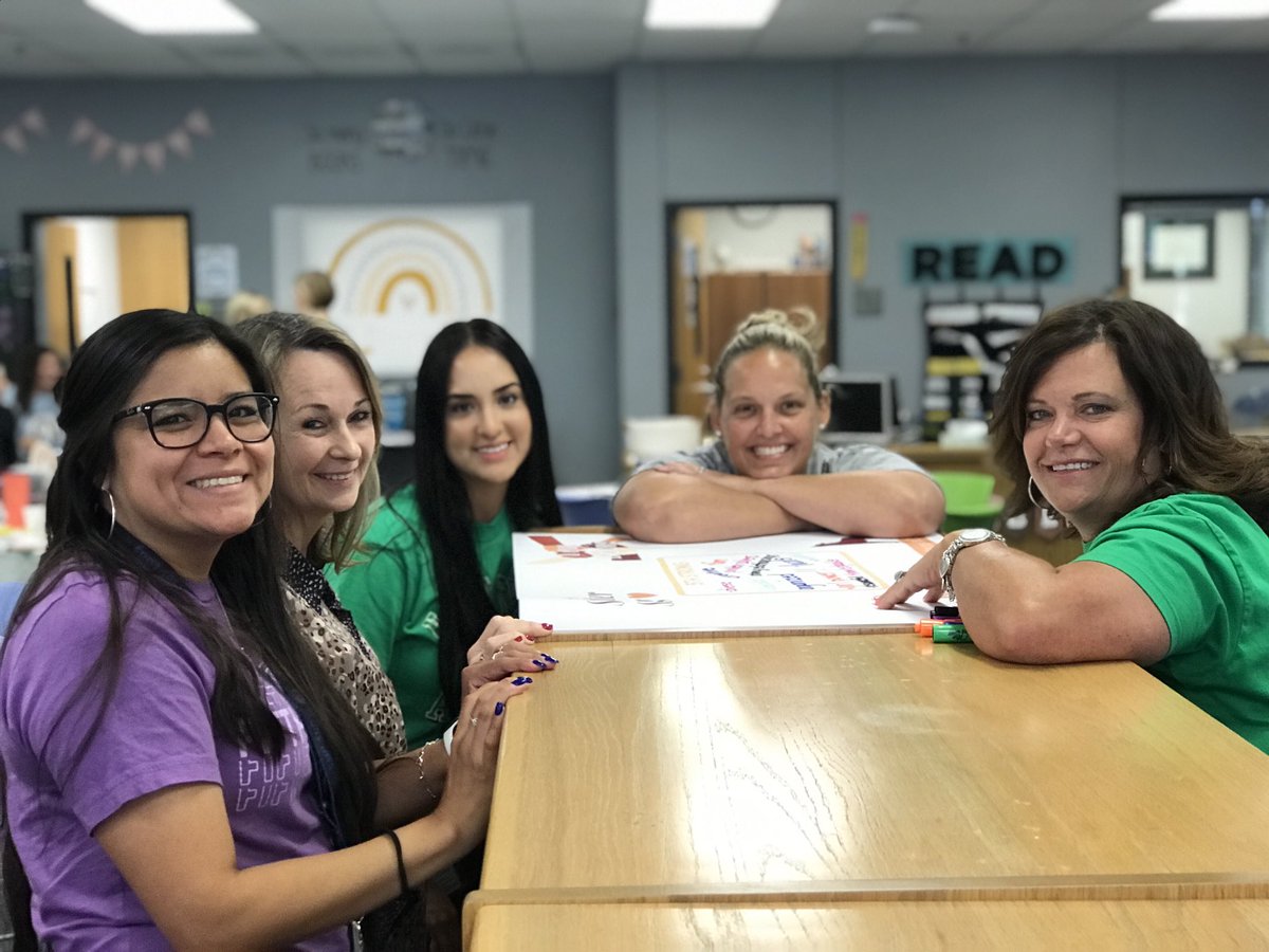 SlaughterES's tweet photo. We are #SlaughterStrong! Teams are back together and brainstorming what makes their teams strong! #mymisd #prideinside2223 https://t.co/29np2JxwJK