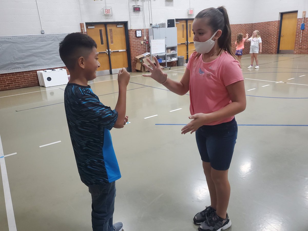 Lindsay Statum tweet media