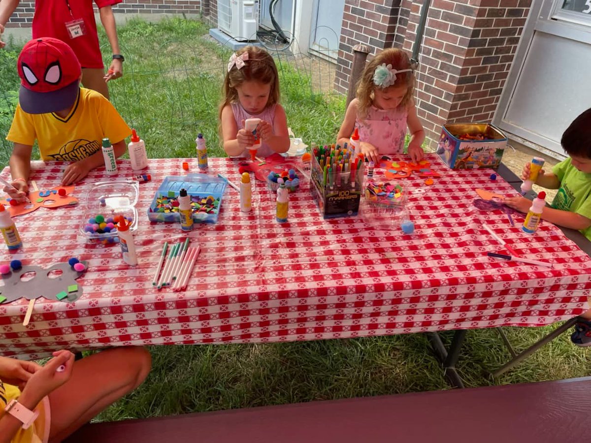 FMS Butterfly Station tweet media