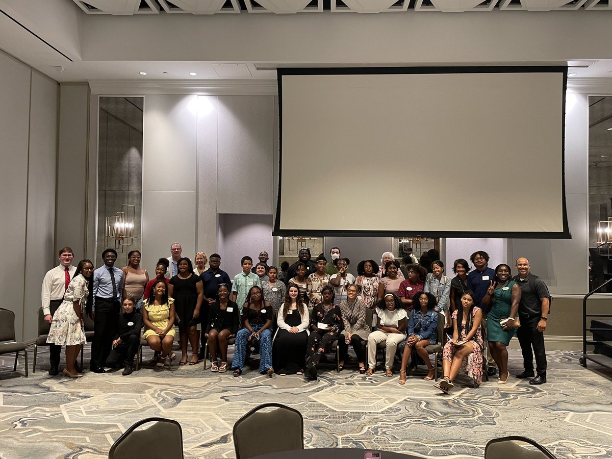 Jamie Arnett tweet media