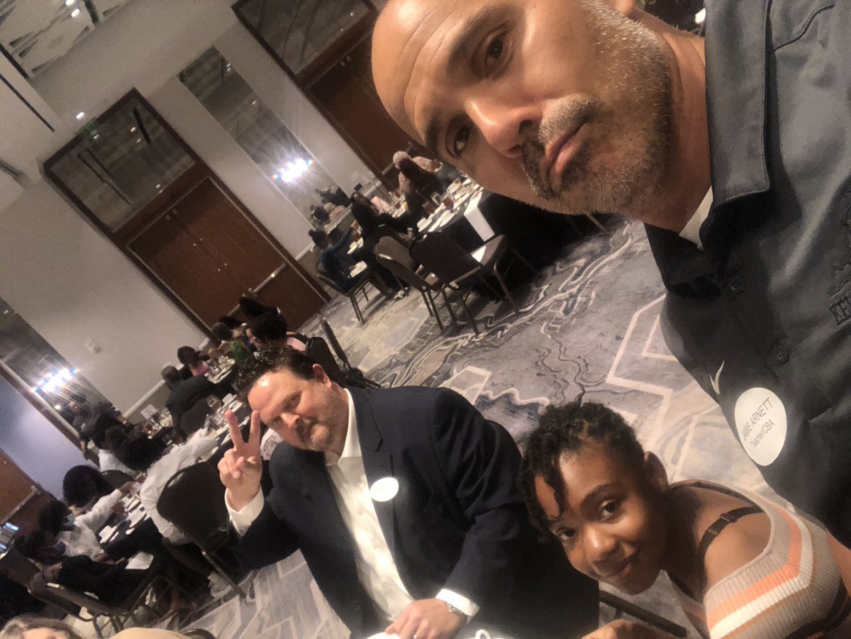 Jamie Arnett tweet media