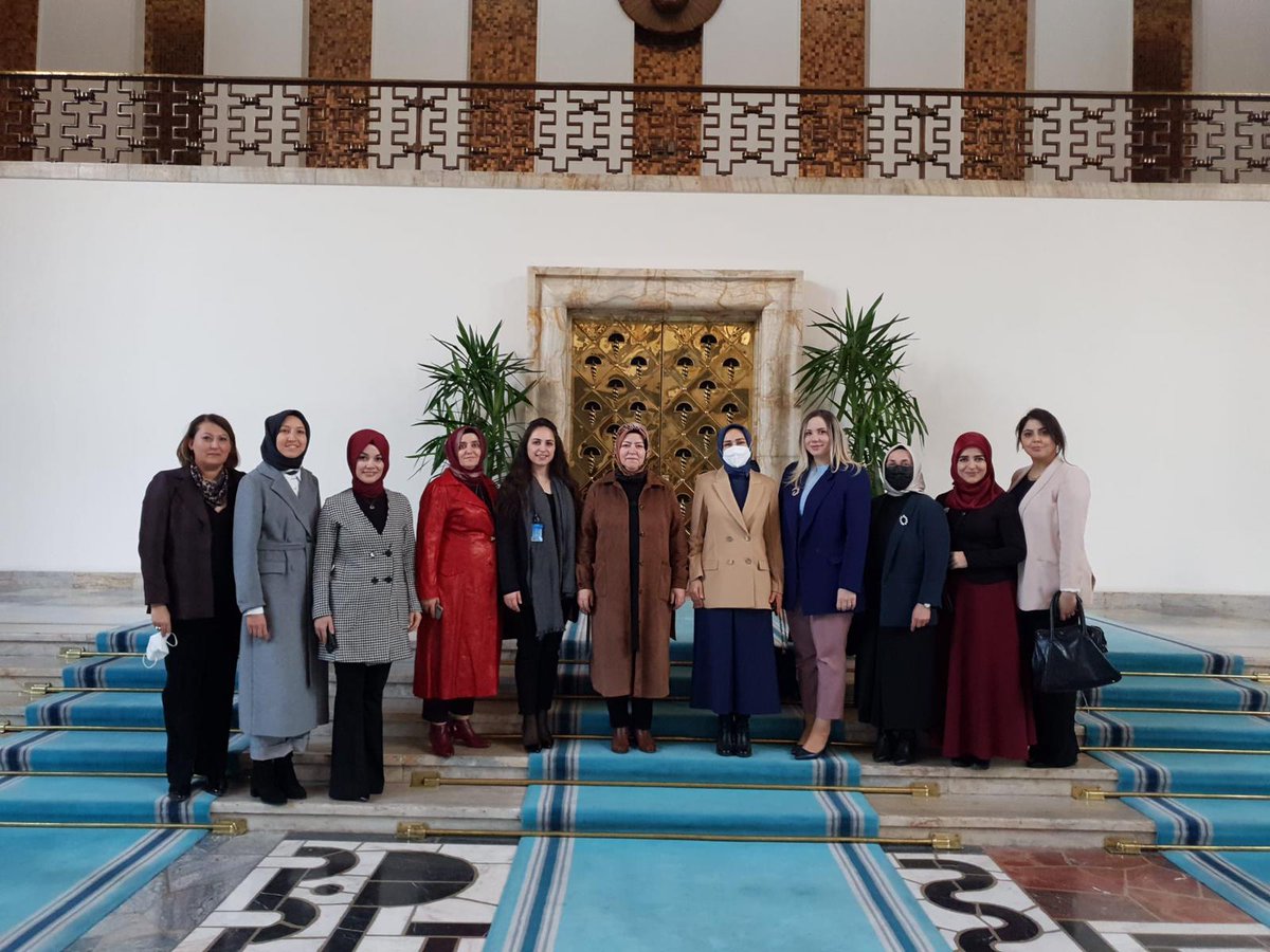 gulnihalsyy's tweet photo. Görevde  birinci senemiz. İnandığımız yolda, İLK GÜNKÜ AŞK ❤️ la #2023'e hazırız.

#HazırızAKKadınAnkara
@aysekesir @hatice_cakmak_ https://t.co/aCsmoRQfxl
