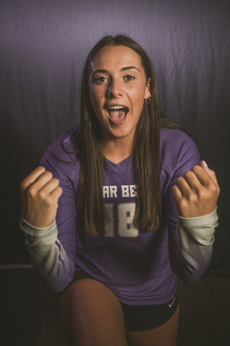 PHOTOSHOOT. POSE. 📸

#BearClawsUp