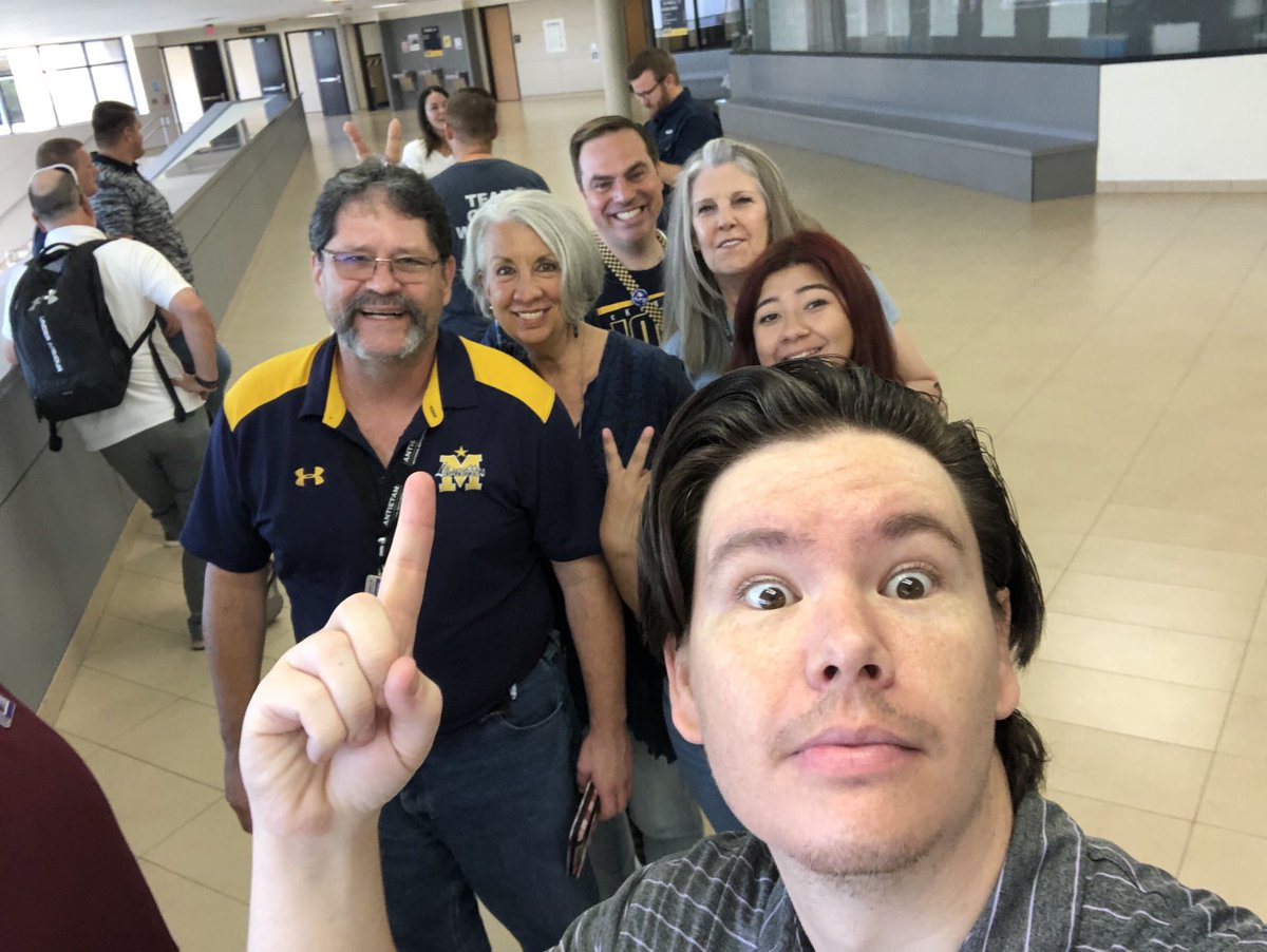MHSChoir's tweet photo. Team awesome #bettertogether ⁦@MHSLions⁩ https://t.co/gcicLH45F9