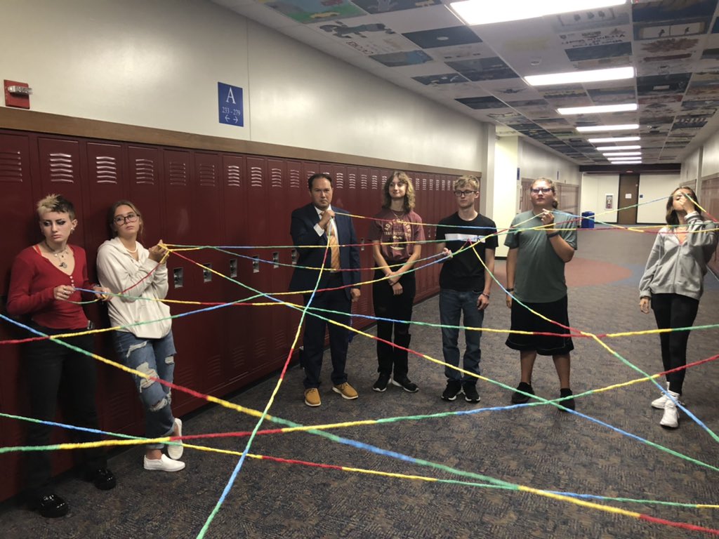 LisaLakerFCHS's tweet photo. 🧶💬✍🏼 Loved that @Mr_Tschiniak joined @FTCSCFCHS Creative Writers to create a collaborative story & team build today! 🧶💬✍🏼#IdeaWeb @FCHSPrincipal https://t.co/6fJFSw3ez1