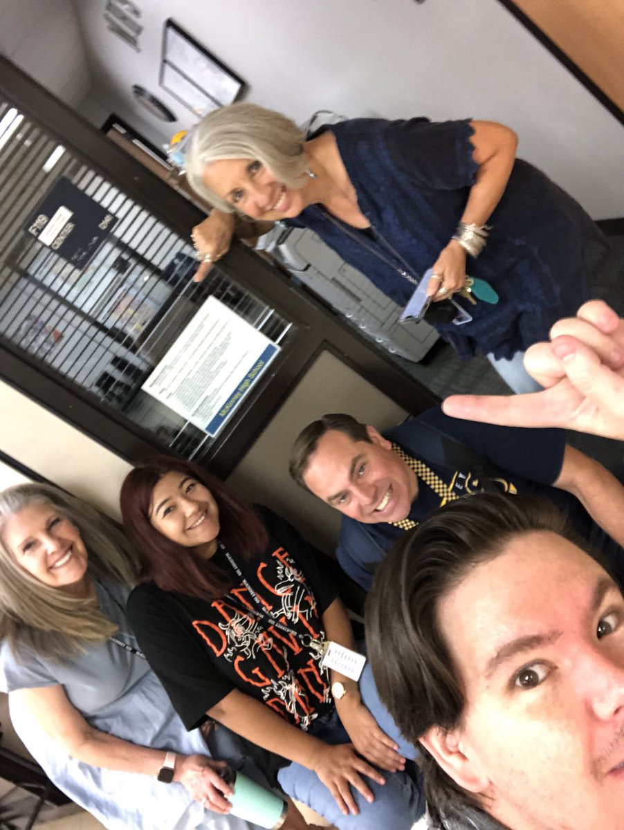 MHSChoir's tweet photo. Team awesome #bettertogether ⁦@MHSLions⁩ https://t.co/ZNgq2VGtiB
