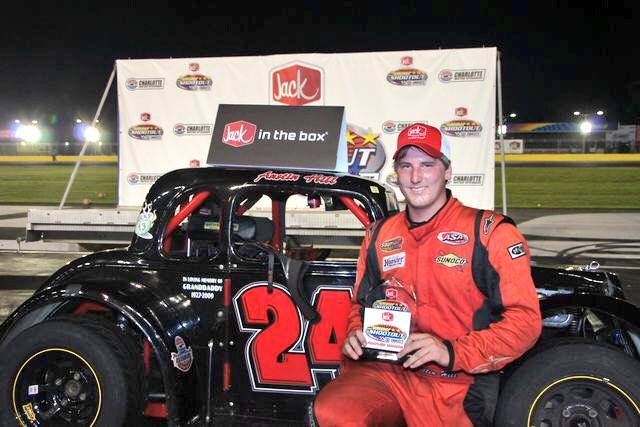 ThePostman68's tweet photo. On Sunday @_AustinHill will make his NASCAR Cup Series Debut
Back in 2008 he was a @USLegendCars #SummerShootout Champion at @CLTMotorSpdwy
Tonight: 6 More Champions Will Be Crowned
#WeBuildLegends
#Postman68 https://t.co/8uRIaMay8Y
