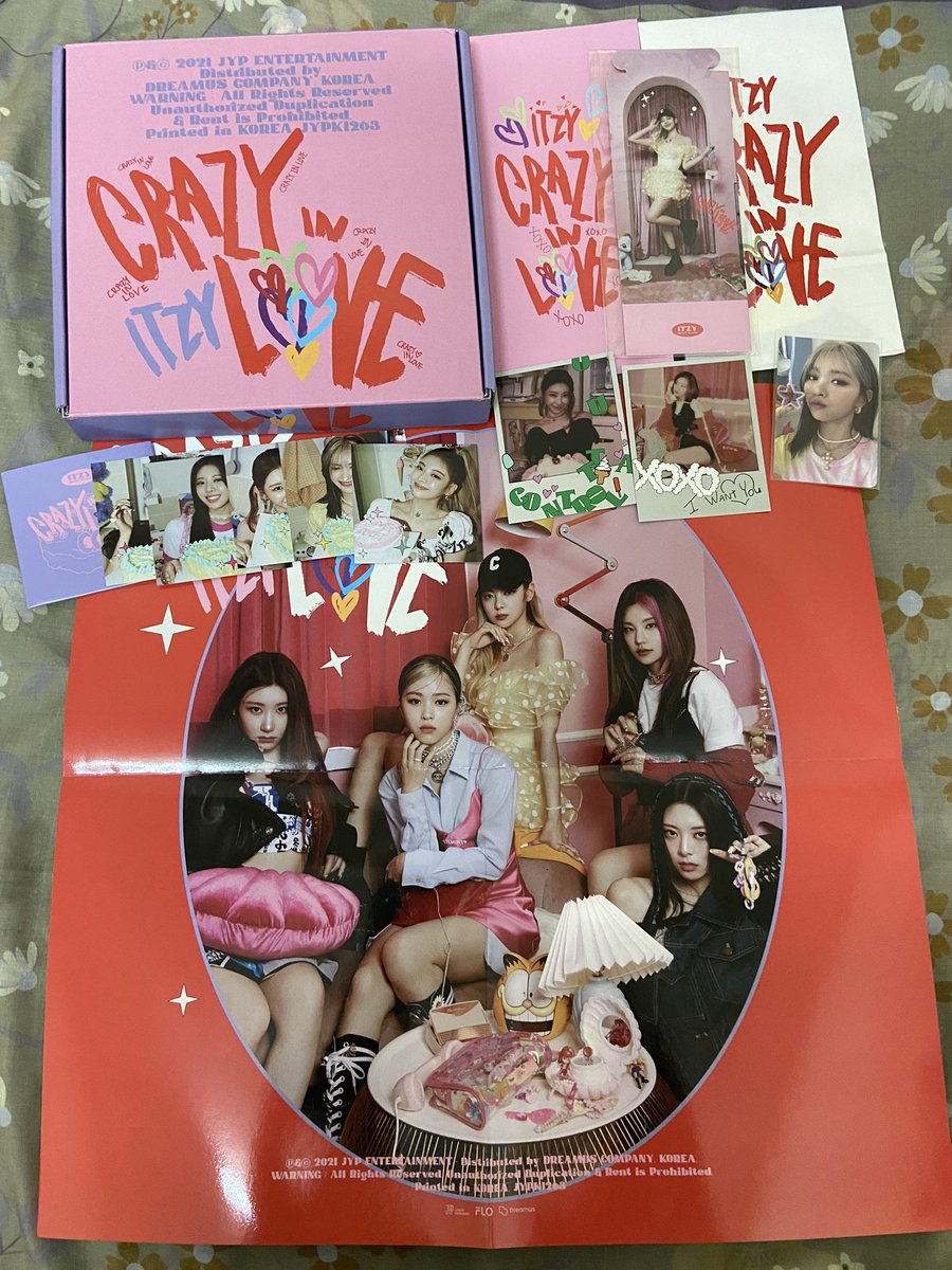 P1NKCART's tweet photo. [HELP RT] #pasarITZY 

ITZY - CRAZY IN LOVE LOCO ALBUM

💌 READY STOCK
💌 UNSEALED ALBUM
💌 RM55 EXCLUDE POSTAGE
💌 GROUP VERSION
💌 ALL INCLUDED AS IN THE PICTURE
💌 RYUJIN PHOTOCARD
💌 INCLUDING PRE ORDER BENEFITS

🔗 https://t.co/XCFe0S31DU https://t.co/qiZnItUjQ2