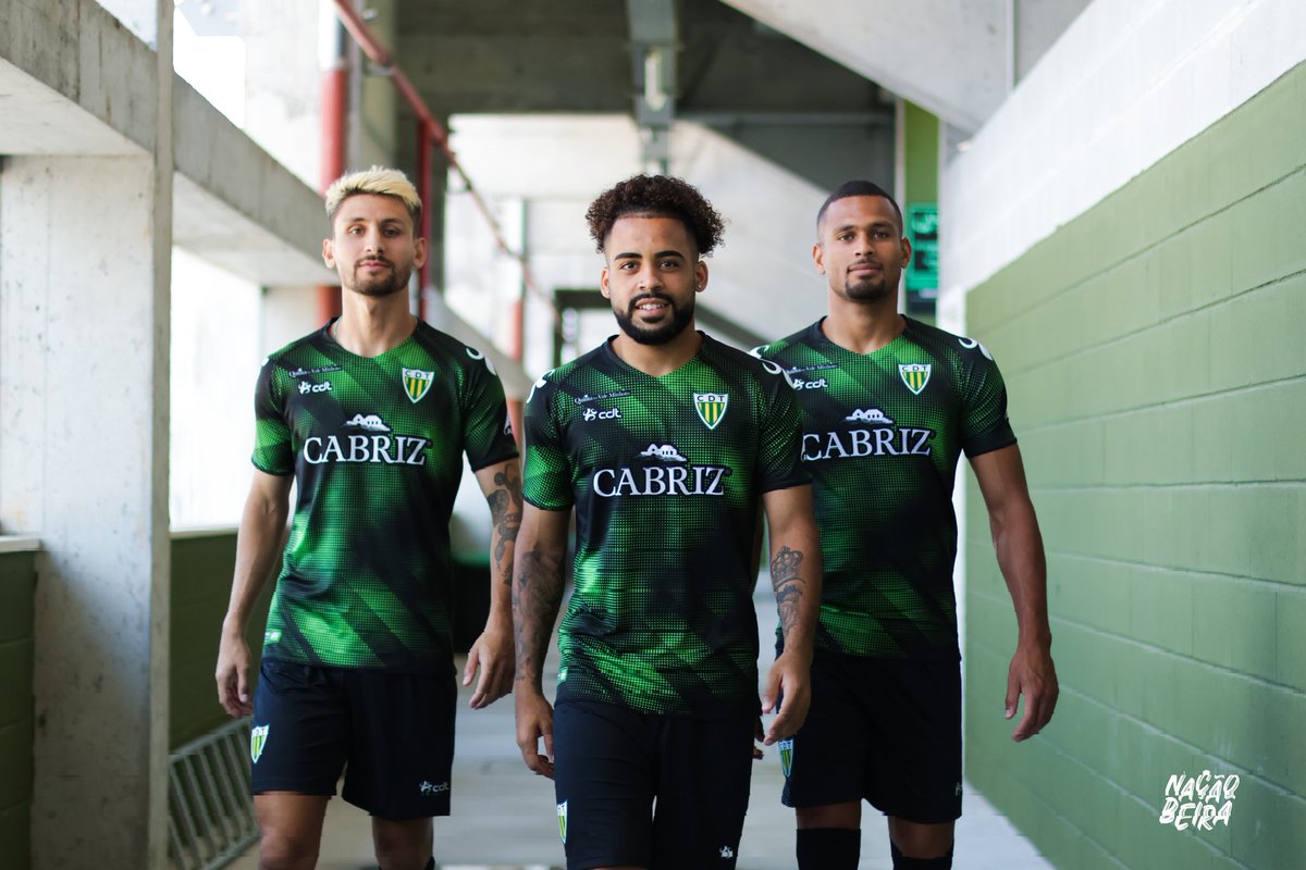 wowwww 😍
Arrebatador 😊 o nosso equipamento alternativo ⬛🟩

#naçãobeirã