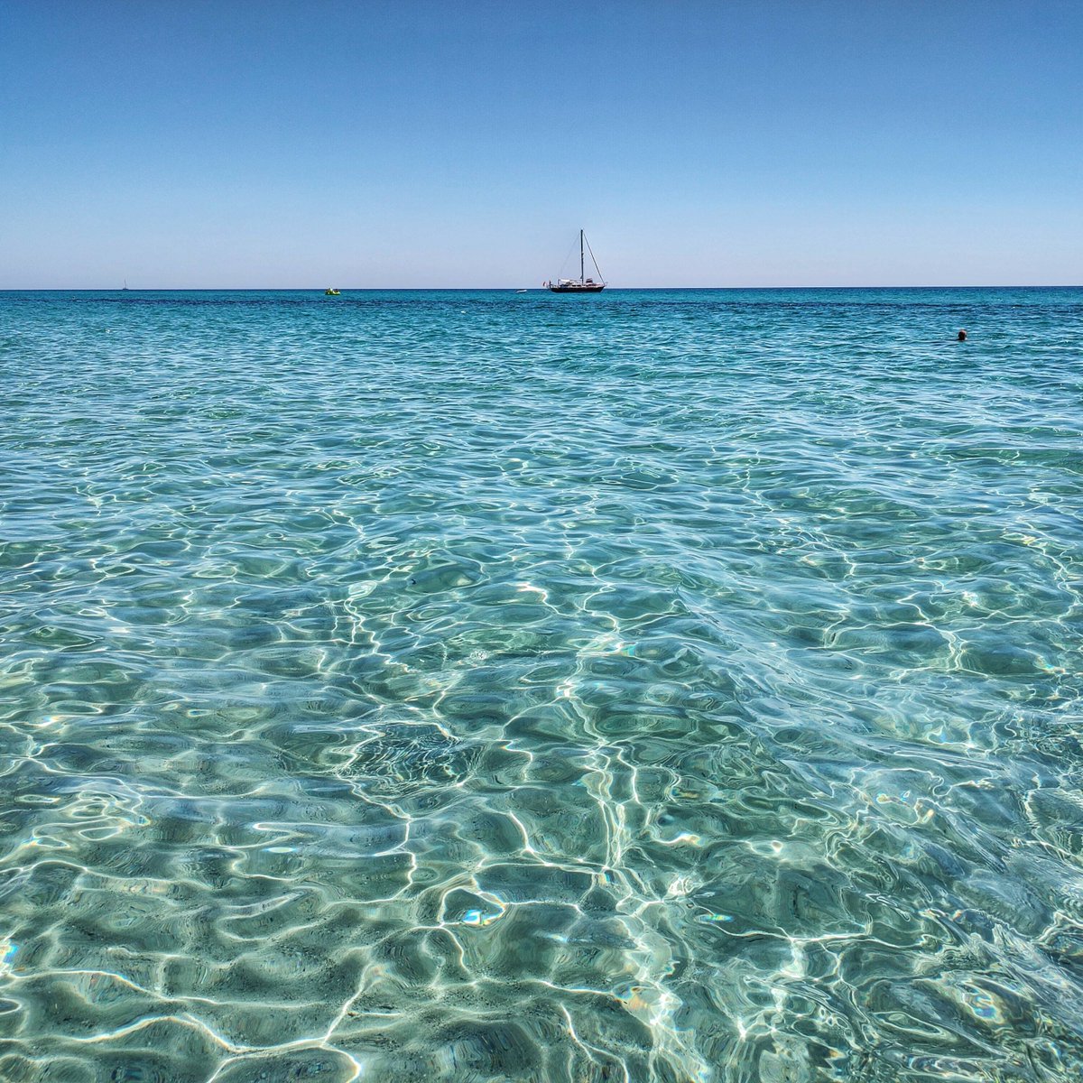 Inselheld's tweet photo. Exploring Spiaggia #Berchida in #Sardegna #today // #Sardinia #Italy #italia #loveitaly #besteuropephotos #sky #travelphotos #landscape_photography #reiselust #wanderlust #beach #sea #water #bay #oristano #cabras #italian_trips #sardegnaofficial #sardegnagram #sardegna_reporter https://t.co/K9xN28Jz07
