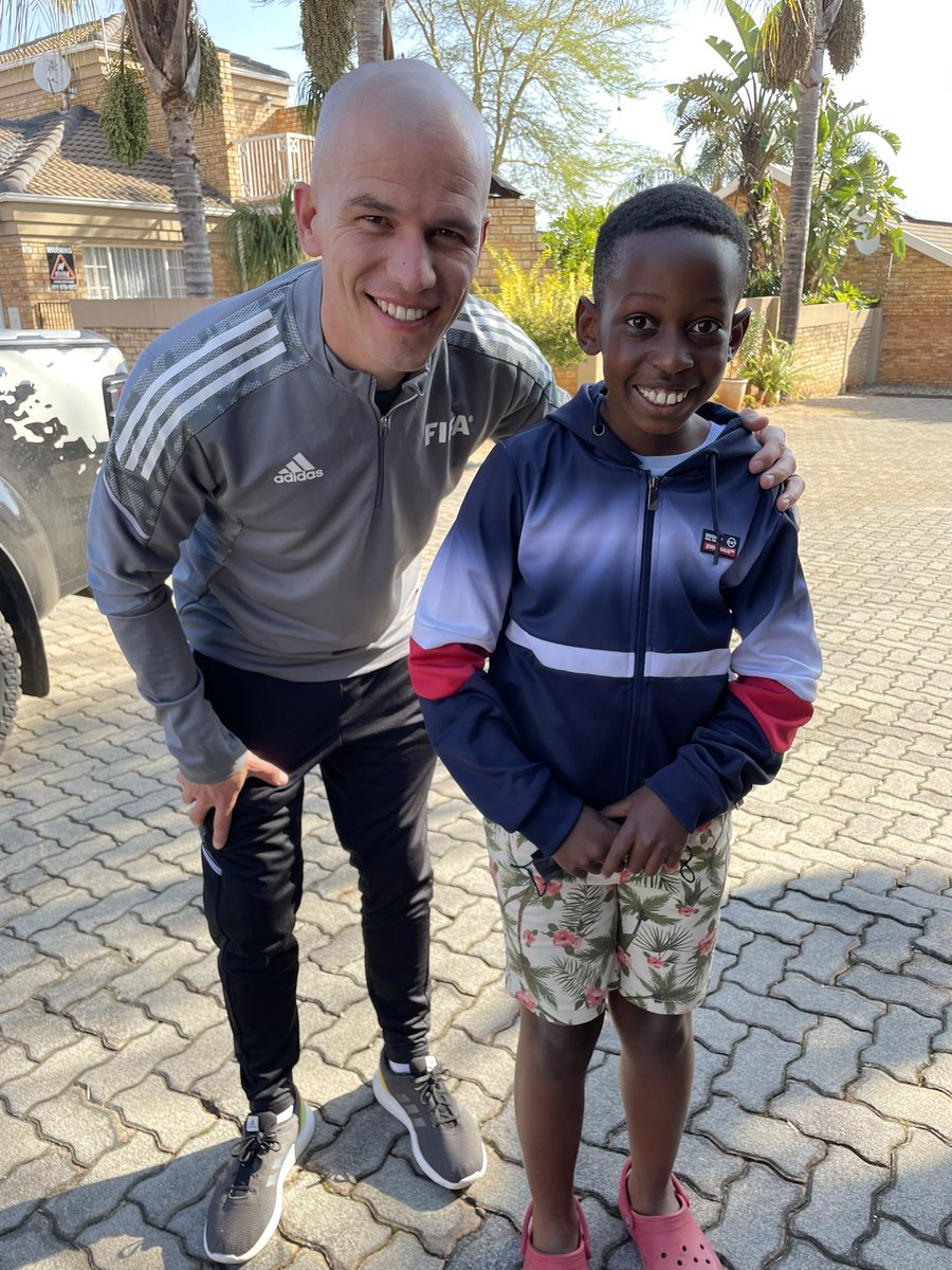 Velile_Mnyandu's tweet photo. uGedeza omncane, #Bhongo has reached the double digits today. Happy Birthday my boi, the past 10 years has been a journey &amp; an exciting one watching you growing up. I’ve played no part on the choice of sport…🤣🤣🎁🎂 #10 https://t.co/8VdVsSqMTK
