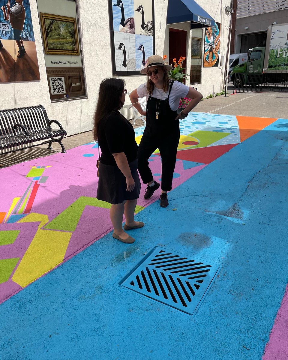 880Cities's tweet photo. We are back in #Brampton beautifying Vivian Lane and getting ready for great programming today! 
@CityBrampton @bramptondtbia @FedDevOntario @CANURB @my_main_st
#avtivatedowntownbrampton https://t.co/7AWOZc1wr3