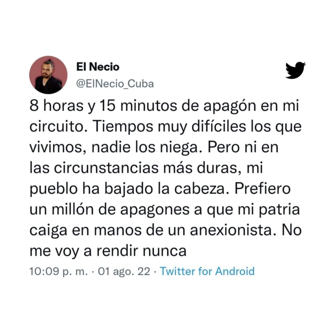 Snape1515's tweet photo. Las clarias en #Cuba andan por las redes como la banda del Titanic, tocando hasta última hora, ¡patéticos! La soberanía debe residir en el pueblo, no en un puñado de barrigones del comité central. Váyanse!!!!
#FueraDeCuba
#CubaEsUnaDictadura
#abajoelcomunismo https://t.co/jpuNHK3ksR