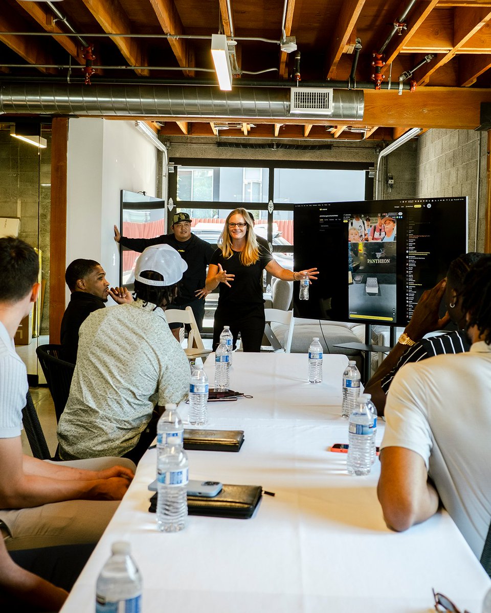 TheNBPA's tweet photo. A successful Tech Day LA for the NBPA 🙌

Last week, NBPA members took a day to visit aerospace innovator @SpaceX, live video commerce platform @Whatnot, and robotic delivery startup @CocoRobotics to learn and experience first-hand the inner workings of the technology industry. https://t.co/v2MbpJN22h