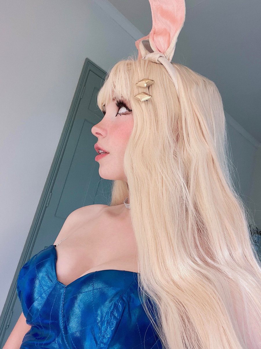 Belle Delphine / bunnydelphine leak pics and videos