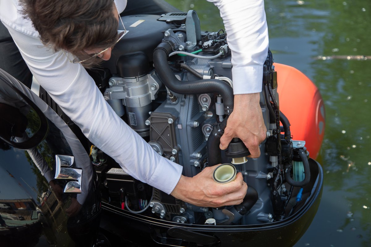SuzukiMarineUK's tweet image. 📣Exciting news: The production roll-out of our innovative micro-plastics collecting device has started. For the full story, visit: bit.ly/3OUImKD
#TheUltimateOutboardMotor #SuzukiCleanOceanProject #SuzukiCleanupCampaign #MicroPlasticCollectingDevice #microplastics