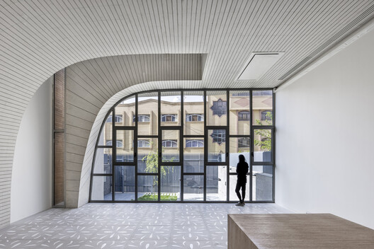 Isfahan H to V House / CAAT Studio