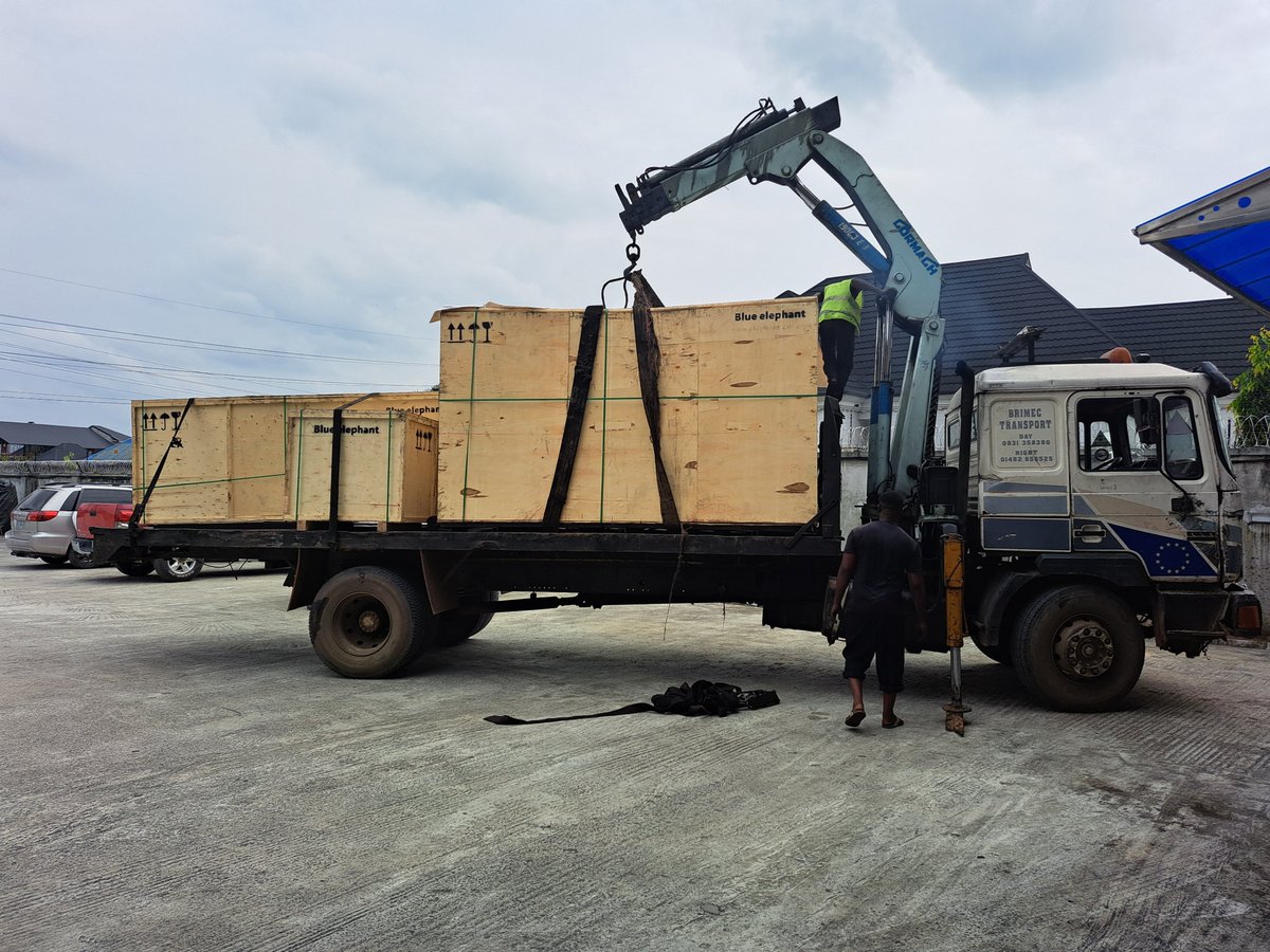 joshderbng's tweet photo. Getting these machines delivered to our office here in #Phcity came through #Onne port. It has been a hectic week for the team. https://t.co/fndVme9hZQ