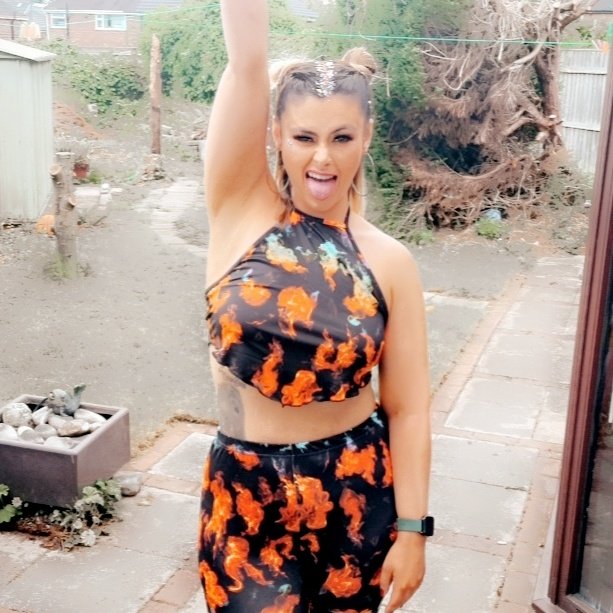 CelineRose tweet media