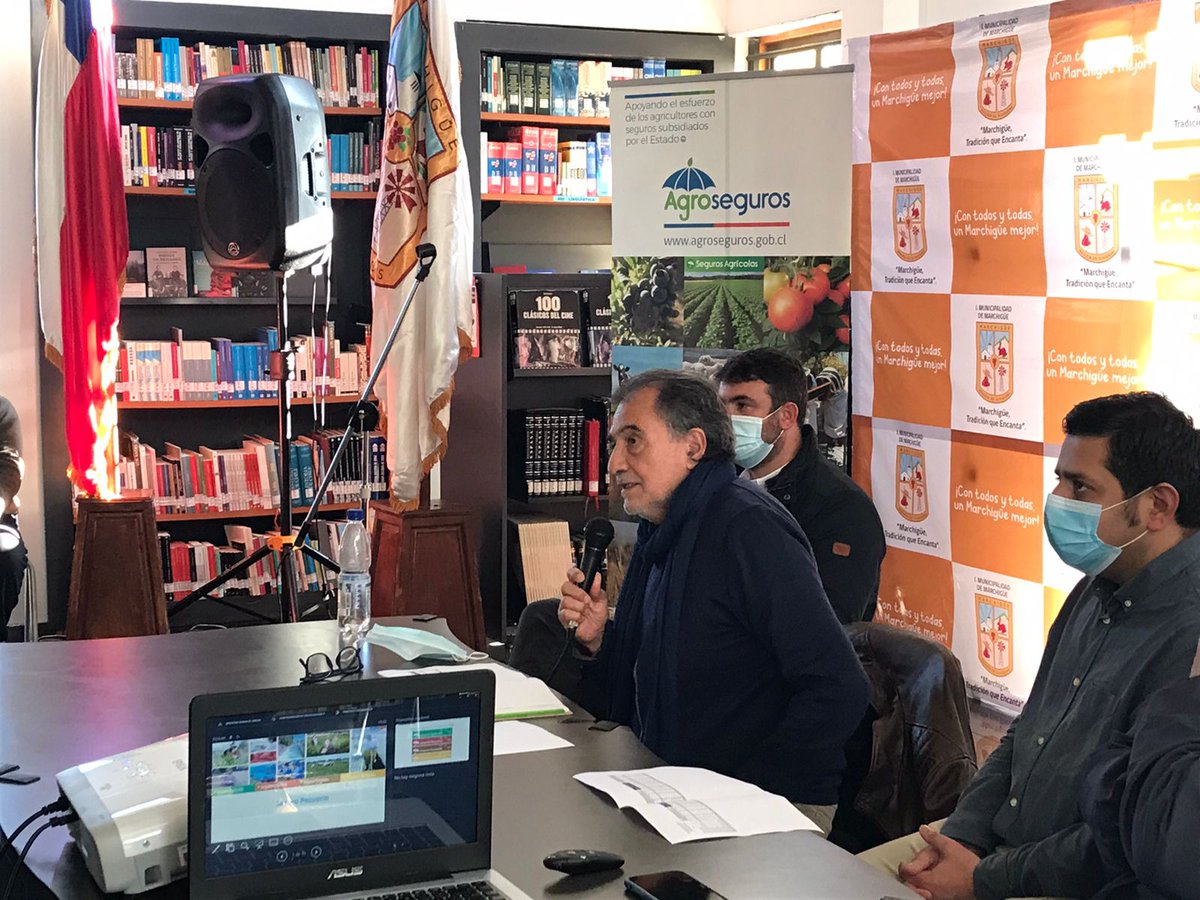 Agroseguroscl's tweet photo. 🔴COMUNICADO DE PRENSA:

"@Agroseguroscl del @MinagriCL realiza conversatorio con ovejeros de Marchigüe sobre el seguro ganadero" 

Lee más 👉https://t.co/m8XHDvIja5 https://t.co/EHZvPtRl40