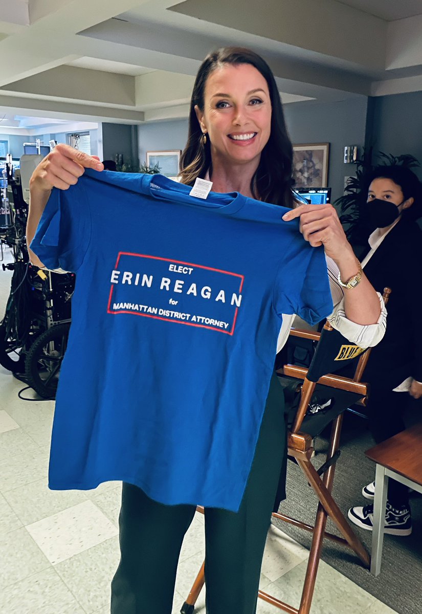 Bridget Moynahan tweet media