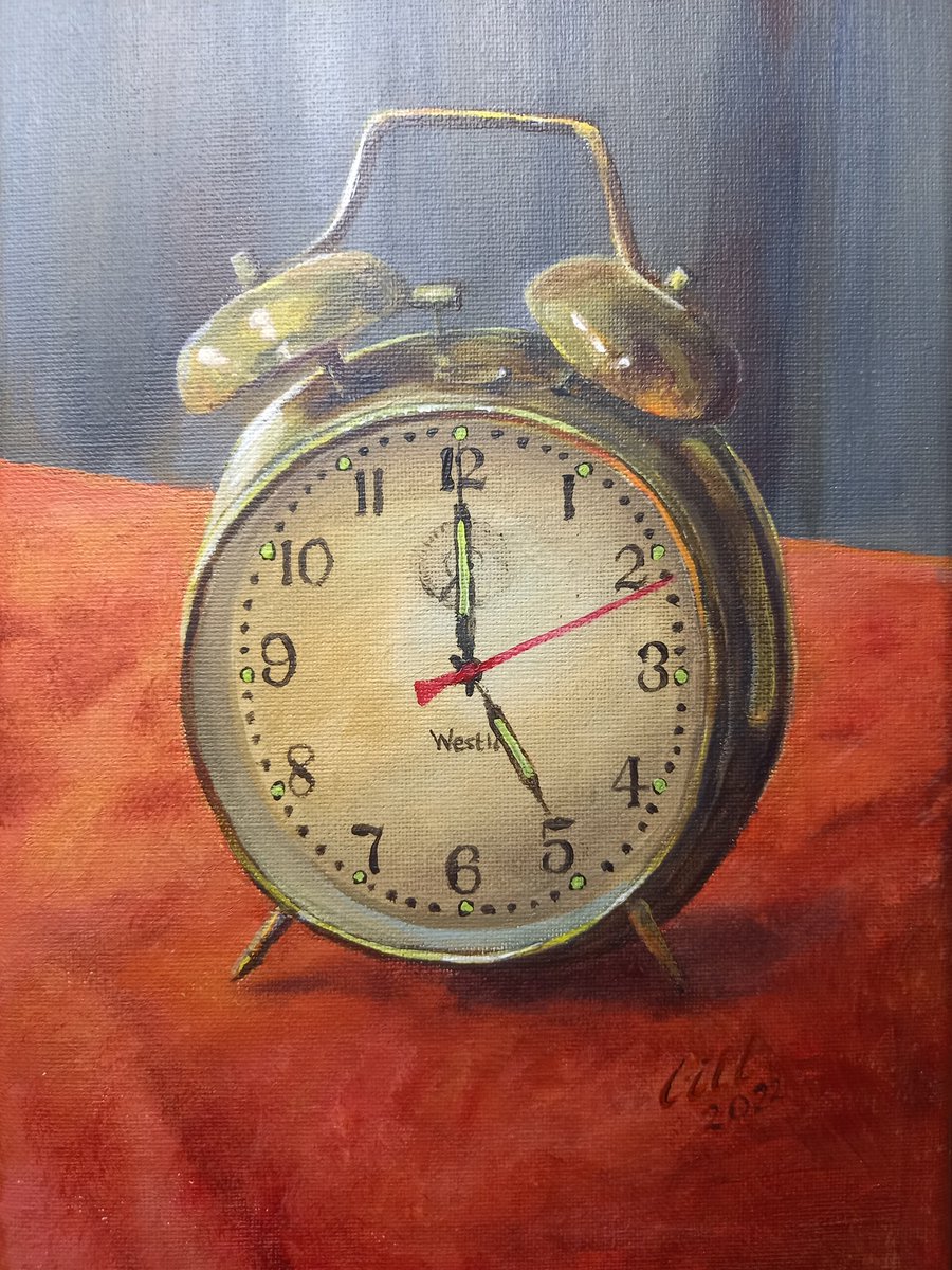 Gillyfrognich's tweet photo. Another painting for the art course. A small study of a clock. Acrylic on canvas, 29cm by 30cm.
I'm going to call it 'Hometime'.
#hometime #fiveoclock #clock #brassclock #gillnicholasdelusions #gillnicholas #delusions #stilllife #acryliconcanvas #acrylicpainting #artist https://t.co/IwKFfegpZn
