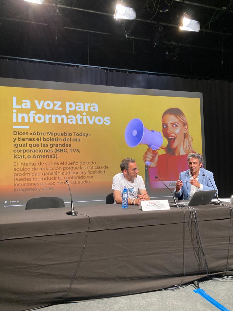 Estuvimos en #MAC2022 con una ponencia para explicar cómo los #MediosDeComunicación pueden publicar y actualizar fácilmente contenido audiovisual en los #AsistentesDeVoz y #AmazonAlexa. 
Ver el vídeo de la conferencia y +info en ABcontrol BLOG
lnkd.in/eNEFuQHC