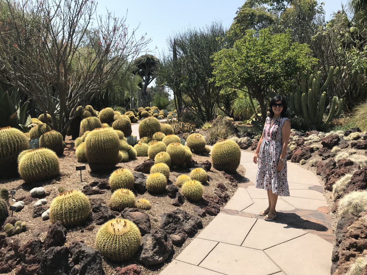 Natalia_Molina (@prof_nataliam) on Twitter photo Today I start work as the Interim Director of Research at the <a href="/TheHuntington/">The Huntington</a>. Please stop by and say hi 👋🏽 if you’re at the library! Today I start work as the Interim Director of Research at the <a href="/TheHuntington/">The Huntington</a>. Please stop by and say hi 👋🏽 if you’re at the library!