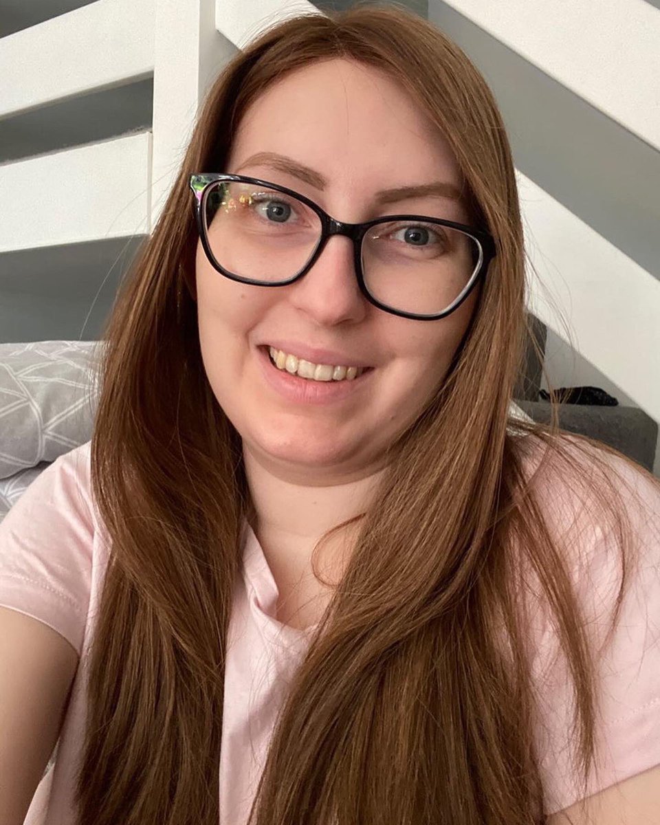FolleaHair's tweet photo. “How stunning does our client look 😍 
Wearing Follea Style 16ly colour 5030
Maisie &amp; Kirsty added a bespoke colour to personalise this to match our clients biological hair. Cut &amp; styled by Maisie.
Our #FolleaFriend @hairtoware.co.uk 

💕 #FolleaByDanielAlain #wig #hairloss #FYP https://t.co/drRCNjgv4R