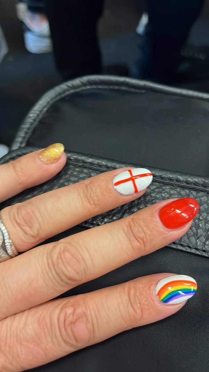 After visiting @PrideHouseBham I was inspired to change my England and gold medal nails to add my support for Pride 🏳️‍🌈