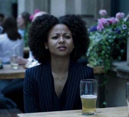 HYPOCRITE on Twitter: "RT @harpersstern: HER HAIR 🧎🏽‍♀️🧎🏽‍♀️🧎🏽‍♀️ #