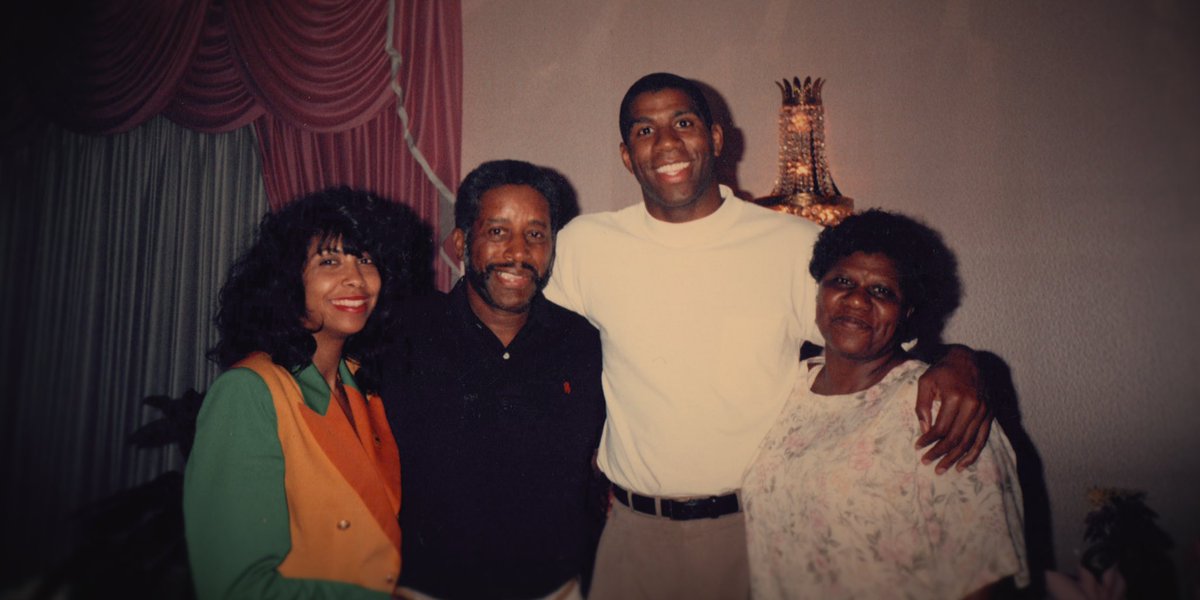 Thanks to the love and support of my parents, I learned at a very early age that family is everything. As they get older, it’s important to me to spend time with them &amp; continue to soak up their wisdom. Join <a href="/_MealsOnWheels/">Meals on Wheels</a>’s call to #RespectYourElders at mealsonwheelsamerica.org/respect