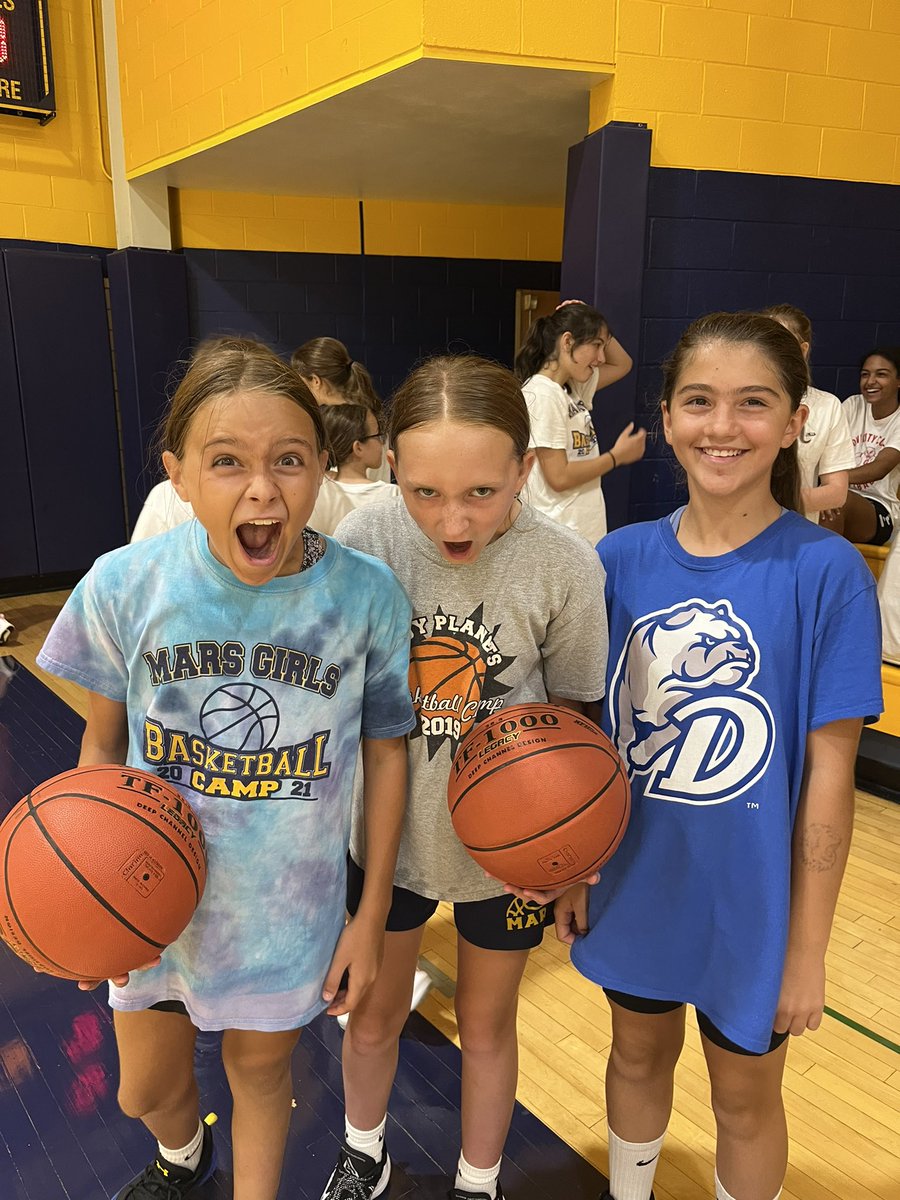 marsbasketball_'s tweet image. Day 2️⃣ was a good one! Getting better every day! 🏀