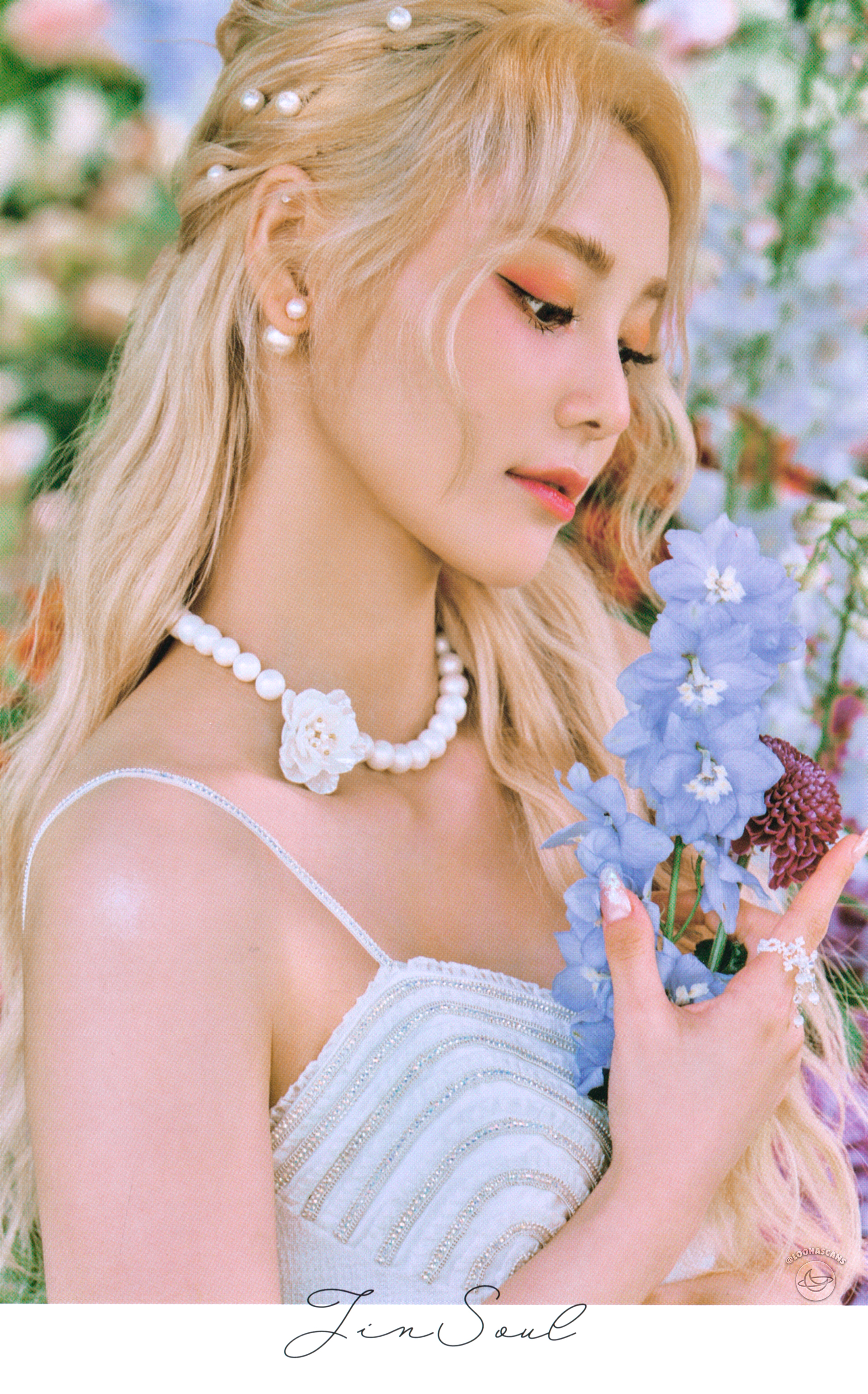 LOONA フォトブック　ヘジュ loona scans on X: 
