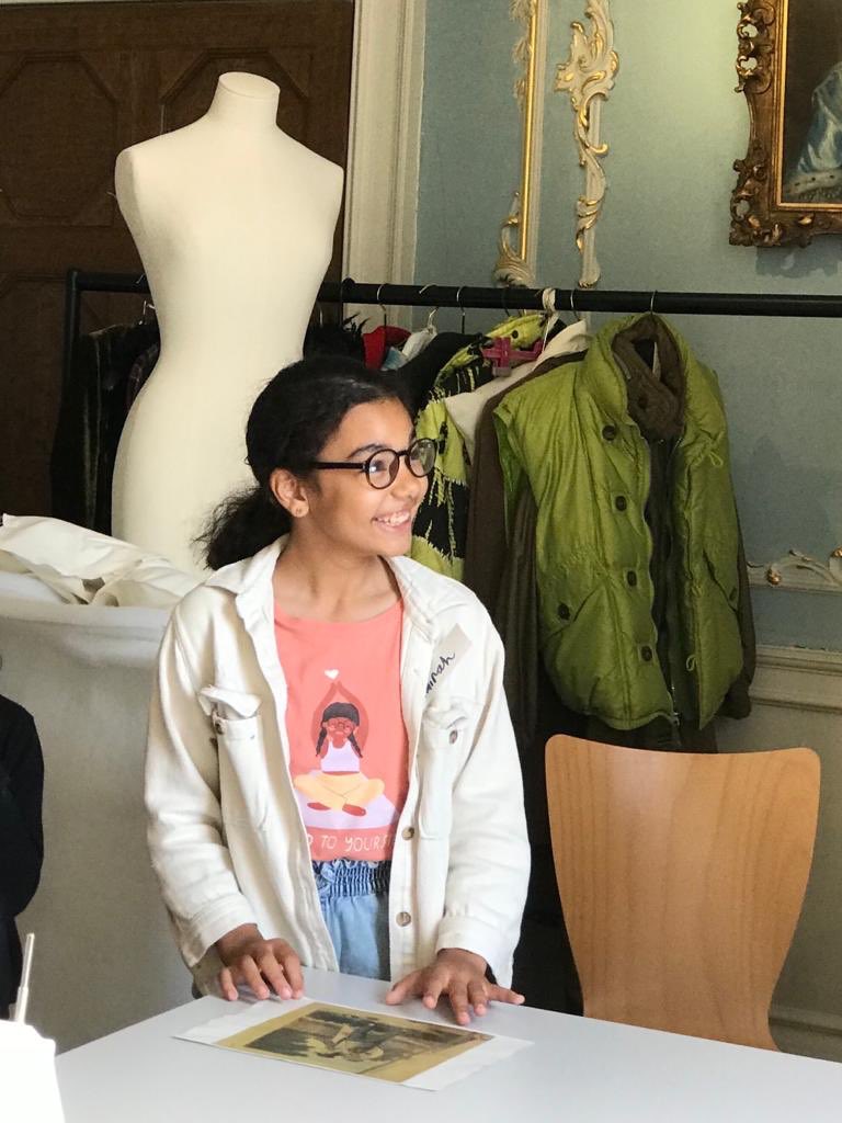 interferenceart's tweet image. The curiosity of a peek behind the scenes @Mag_PlattHall &amp;amp; the concentration on creating kite designs...

Each week, we’re taking inspiration from an object in the collection; a kite was the spark this time.
#everydaycreativity
#HAF2022
@trinityhousecrc
@MCRActive @ManCityCouncil