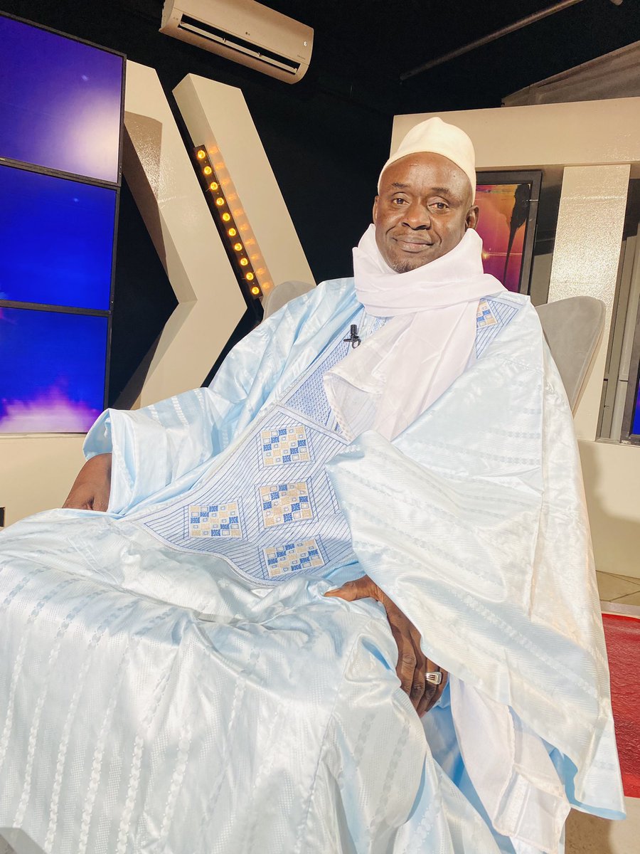 2stvsenegal's tweet photo. 🕌 VOTRE ÉMISSION 🕌#ACHOURA AVEC #TAFSIRABDOURAHMANEGAYE ET #CHERIFMAMINEAIDARA C’EST EN DIRECT SUR TOUTES NOS PLATEFORMES ✨✨
-
#2STVLIVE https://t.co/lc3gGqsV3A