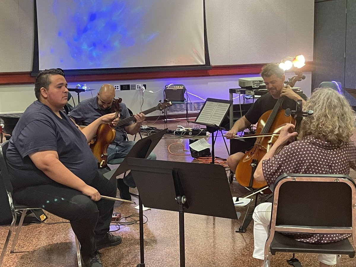 Smiles206's tweet photo. That’s a wrap on day 2 of the @NJCUniversity Multi Style Strings Symposium with @elecviola #MusicEducation #Stringseducation https://t.co/SJcmR9TlzQ