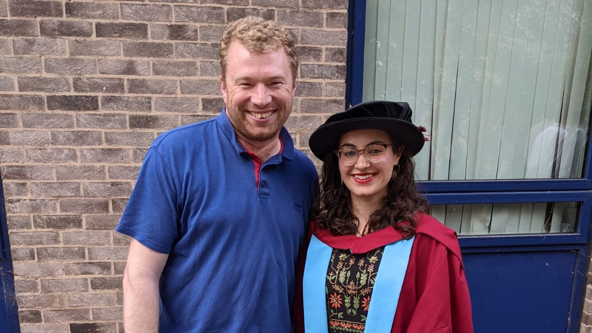 Huge congratulations to Dr. Zelekha Seedat - graduating today from @UoN_Physics with a wonderfully well deserved Ph.D. in MEG!!! @UoN_MEG @SPMIC_UoN