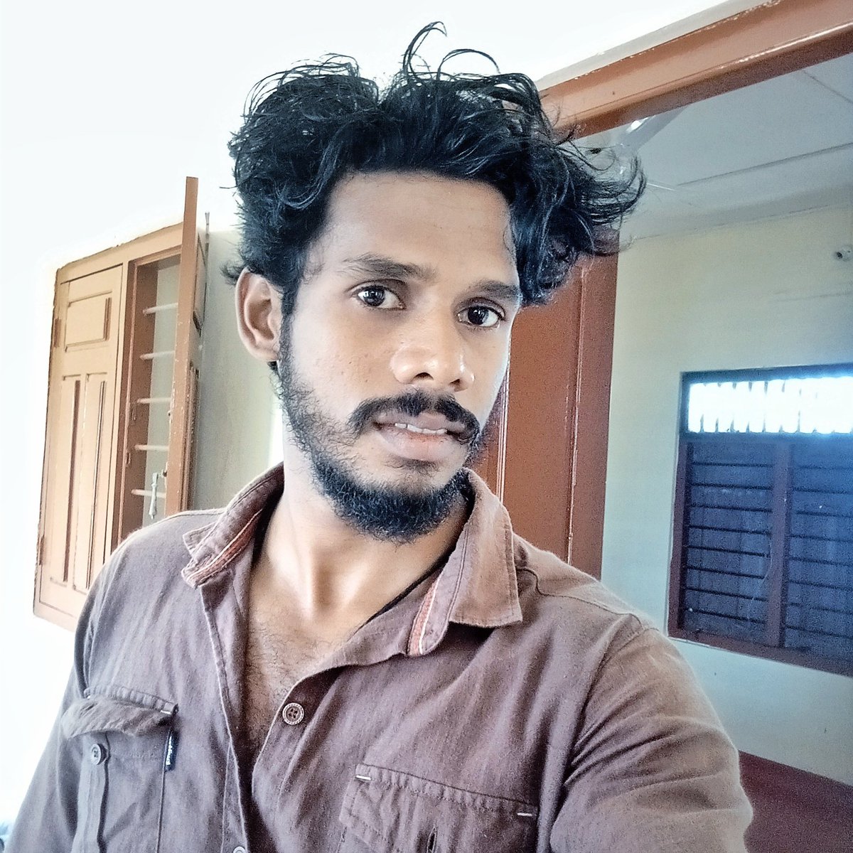 jeevaneshan28's tweet photo. #NewProfilePic https://t.co/73qYHnWCaU