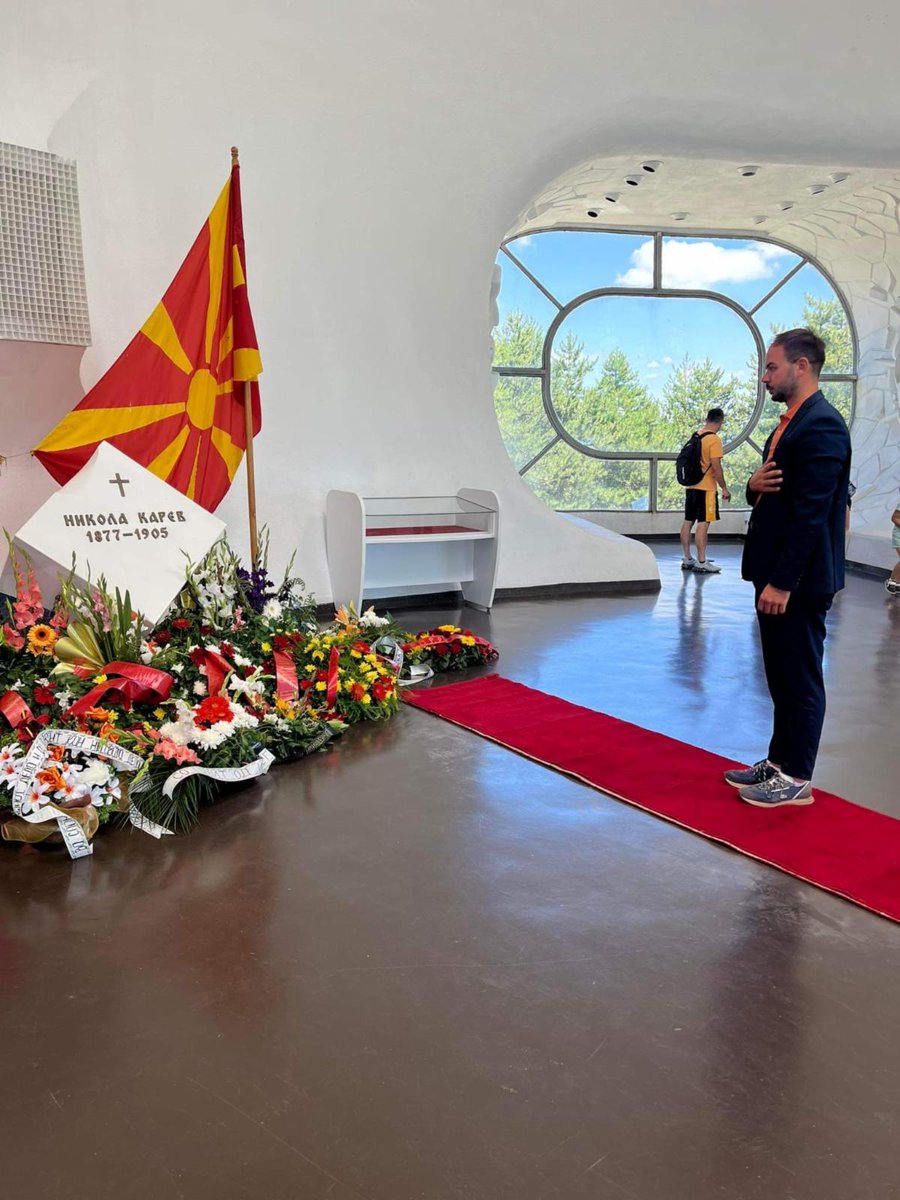 GenMacedonia's tweet photo. UMD Macedonia Director Prevented From Laying a Wreath at Mechkin Kamen, Krusevo
#Macedonia
#Macedonian
#Ilinden
#ASNOM https://t.co/7xLfQUaGOi