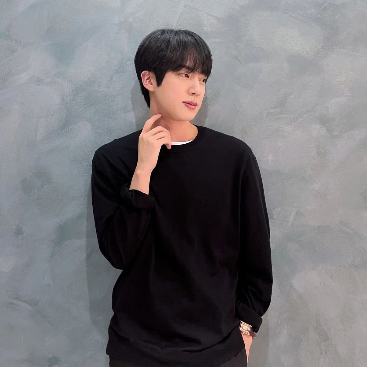 Guady_ms's tweet photo. Jin actor te necesito para ser feliz 😭
#Jin #JinActor #SuperTuna #Abbys https://t.co/oucQhewVUj
