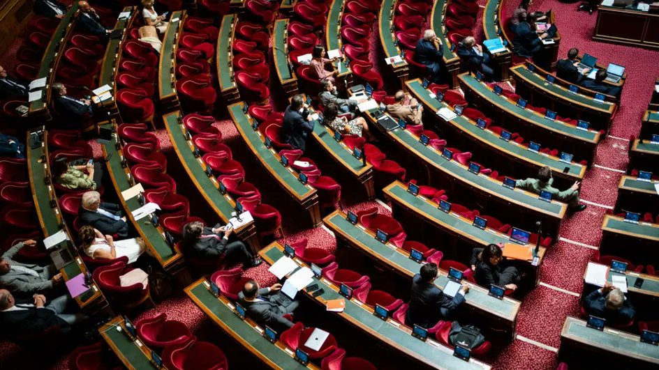 franceinfo's tweet image. Budget rectificatif : gouvernement et Sénat actent une aide de 230 millions d&apos;euros pour le chauffage au fioul

francetvinfo.fr/economie/infla…