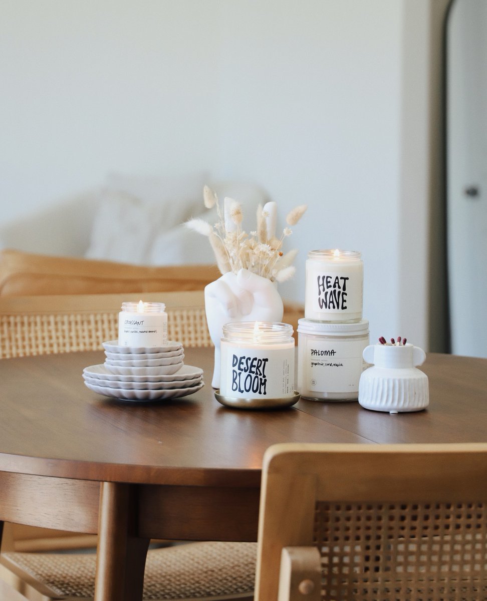 Which @mococandles scent are you hoping to get in your August box?! 🔥⁠ ⁠ Heat Wave for fans of woodsy🌶:⁠ sandalwood, mandarin, chili⁠ ⁠ Croissant for fans of sweet &amp; spice 🥐:⁠ butter, vanilla, toasted almonds⁠ ⁠…

📸 instagram.com/p/Cgxak2nOQYp/ via tweet.photo