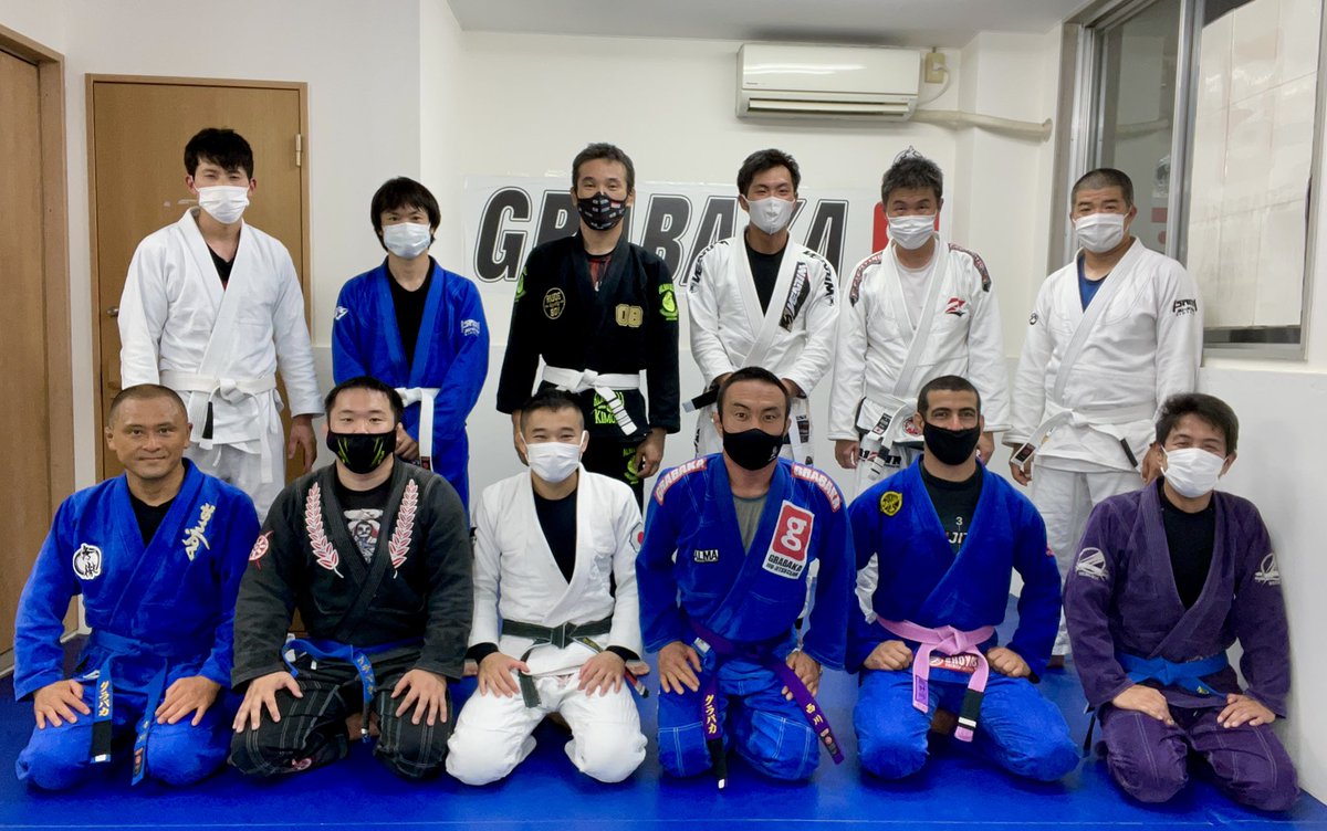 GrabakaHM's tweet photo. グラバカ東村山日記！:西川コーチ紫帯昇格❗️ https://t.co/9HukoFoMk9
#グラバカ東村山　#武術　#柔術　#キックボクシング　#グラップリング　#格闘技　#沖拳会　#MMA　#東村山　#所沢　#小平 #プライベートレッスン  #キッズクラス　#bjj　#市川練　#西川コーチ　#紫帯昇格 https://t.co/jSnn0zWIpw