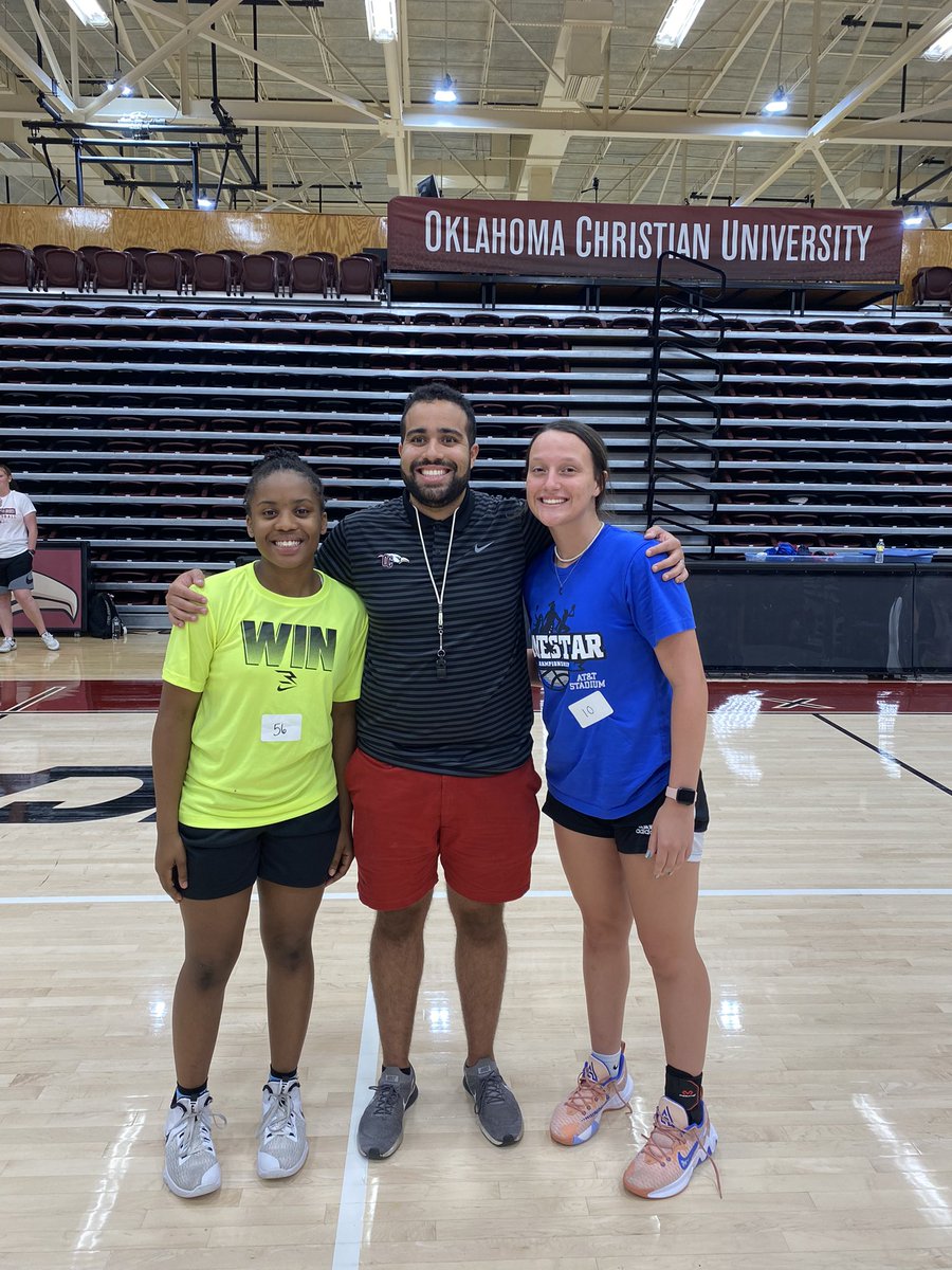 kaylee_johnson_'s tweet photo. Great Camp today at OCU! #goeagles @CoachCG_OC @CoachMRB4 https://t.co/7rgeLjWB0U