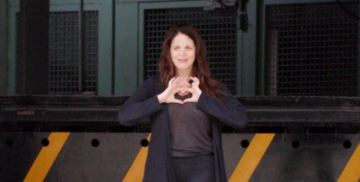 I am currently serving 60 days in prison on a misdemeanor trespass charge.

My “crime” was exposing government corruption—fighting for your Constitutional principles, free speech, and medical freedom. 

We must never surrender to tyranny. 
FreeDrGold.org