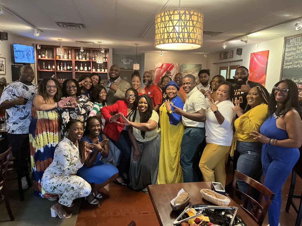VoteRoyAR's tweet photo. It was inspiring to see members of the Divine Nine come out to support the campaign last weekend. Congrats to the brothers of Alpha Phi Alpha and the sisters of Sigma Gamma Rho for bringing in the most support as we begin our final sprint towards November. #VoteRoy https://t.co/skjZ7F8mmT